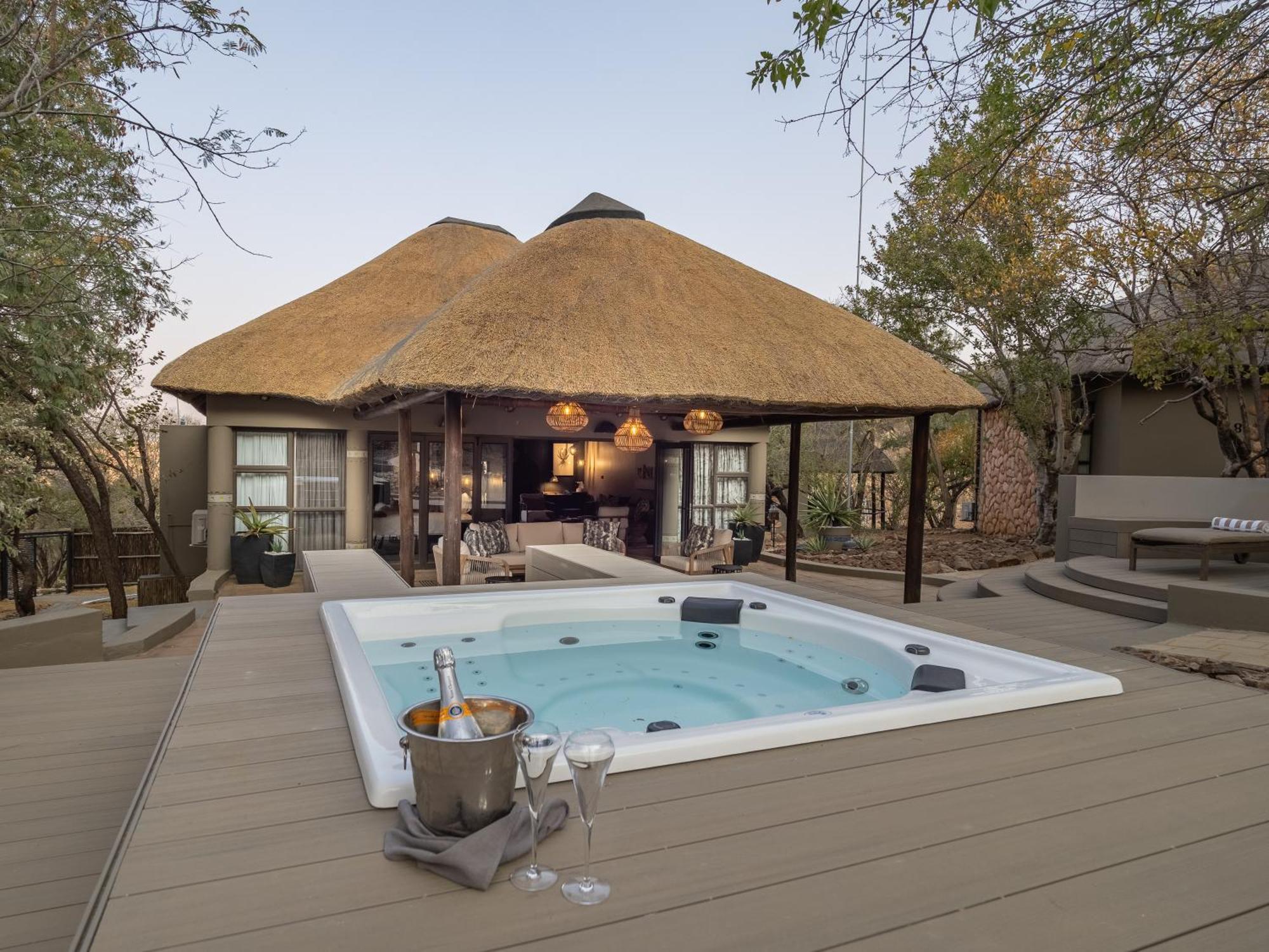 Ivory Tree Game Lodge 필라네스버그 외부 사진